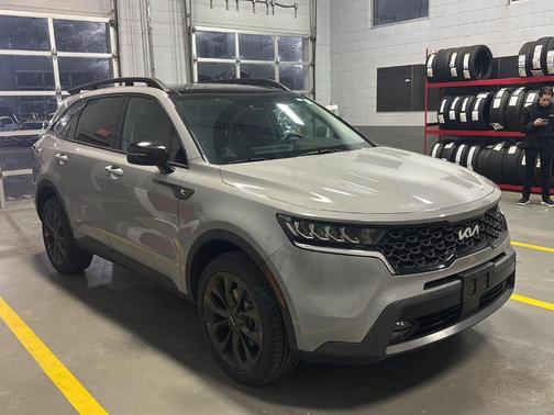 2023 Kia Sorento X-Line EX