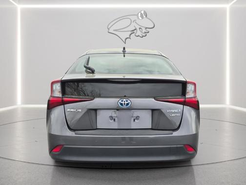 Magnetic Gray Metallic 2021 Toyota Prius