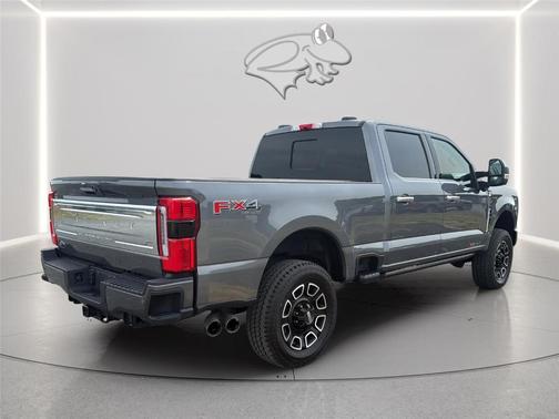 Carbonized Gray 2024 Ford F-250 Platinum