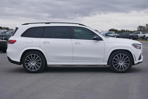 2022 Mercedes-Benz GLS 450 4MATIC