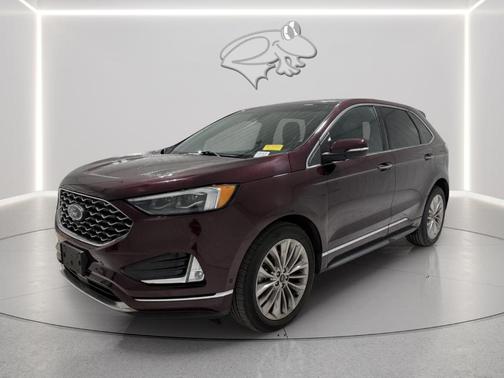 Burgundy Velvet Metallic Tinted Clearcoat 2020 Ford Edge Titanium