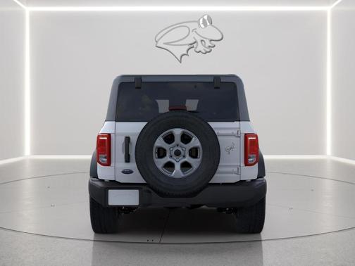 Oxford White 2026 Ford Bronco Big Bend