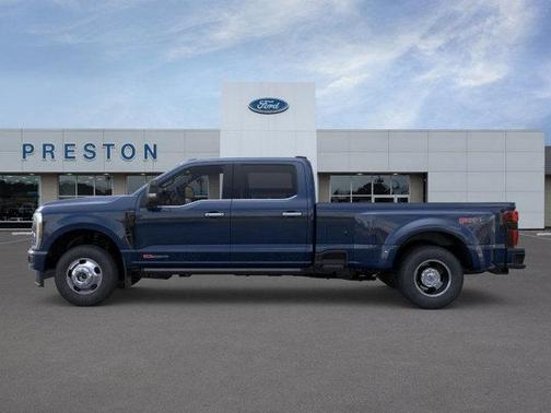 2025 Ford F-350 Platinum