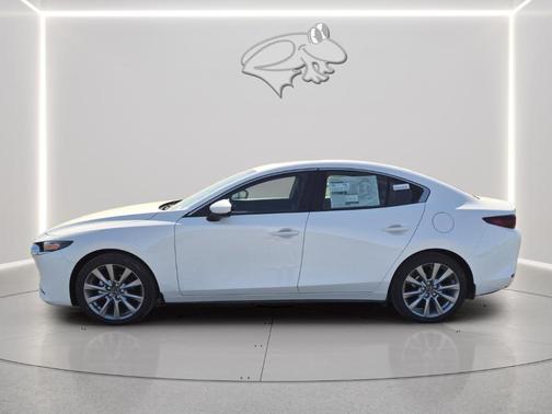 Snowflake White Pearl 2026 Mazda Mazda3 FWD w/Preferred Package