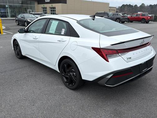 2026 Hyundai ELANTRA HEV Blue