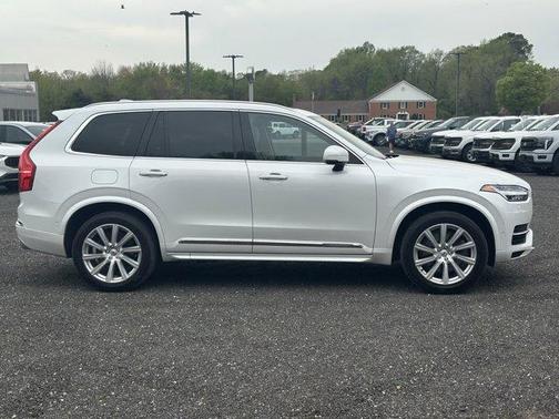2017 Volvo XC90 Hybrid T8 Inscription