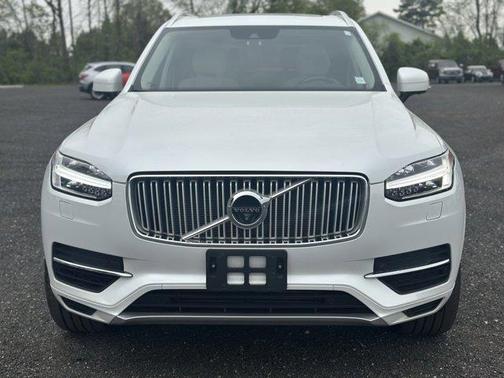 2017 Volvo XC90 Hybrid T8 Inscription