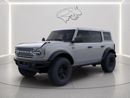 Avalanche Gray 2026 Ford Bronco Badlands