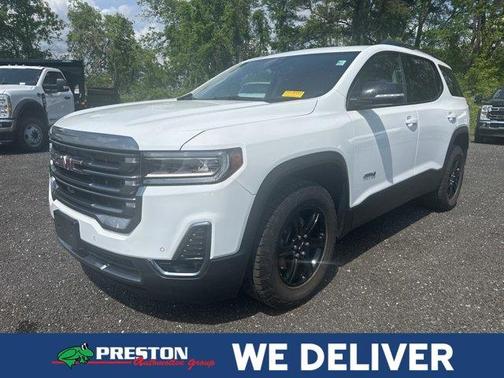 2022 GMC Acadia AT4
