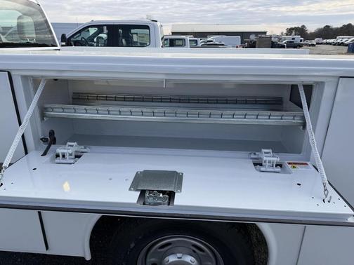 Oxford White 2026 Ford F-250 Super Duty