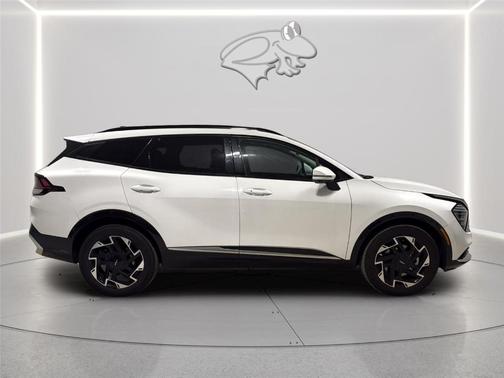 Glacial White Pearl 2023 Kia Sportage SX-Prestige
