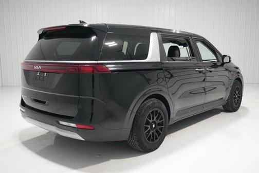 2022 Kia Carnival LXS