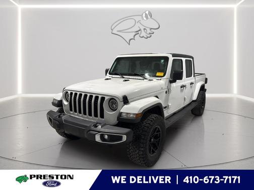 Bright White Clearcoat 2022 Jeep Gladiator Sport
