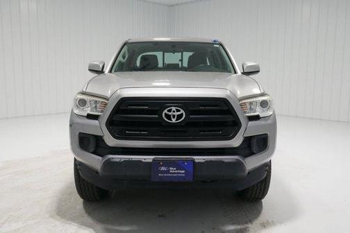 2017 Toyota Tacoma SR