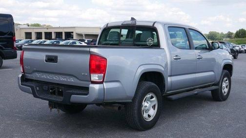 2017 Toyota Tacoma SR