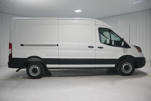2026 Ford Transit-250 