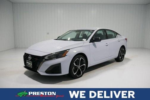 2023 Nissan Altima 2.5 SR