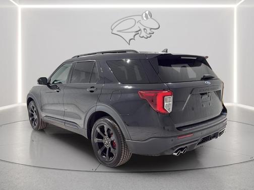 Agate Black 2022 Ford Explorer ST