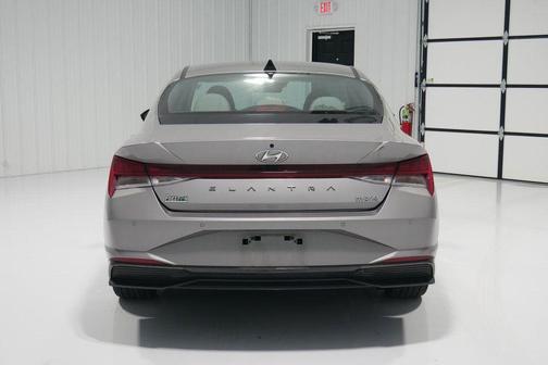 2023 Hyundai ELANTRA HEV Limited