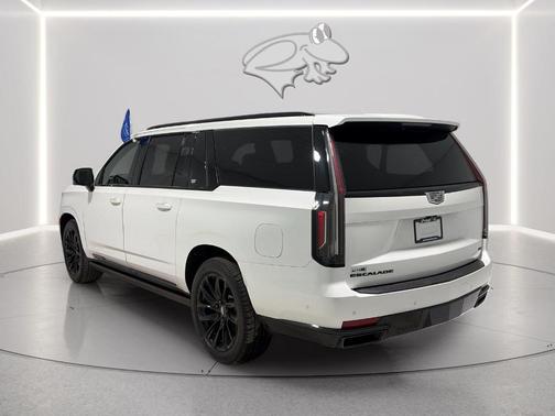 Crystal White Tri-Coat 2021 Cadillac Escalade ESV Sport