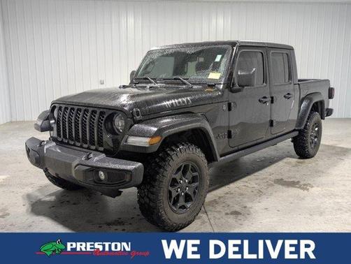 2022 Jeep Gladiator Sport