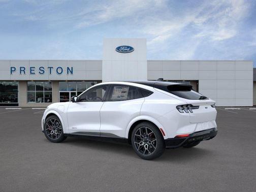 2025 Ford Mustang Mach-E GT