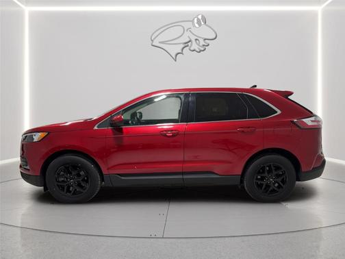 Rapid Red Metallic Tinted Clearcoat 2024 Ford Edge SEL