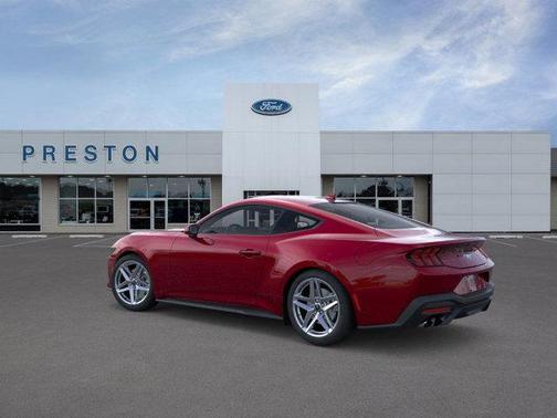 2025 Ford Mustang EcoBoost
