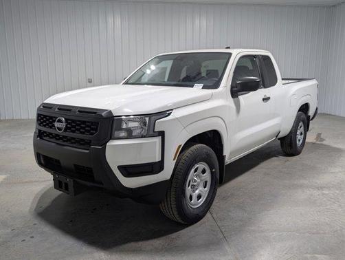 2025 Nissan Frontier S