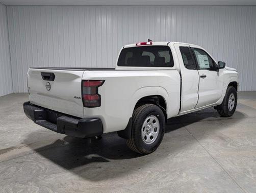 2025 Nissan Frontier S