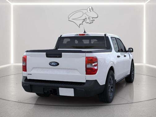 Oxford White 2026 Ford Maverick XLT