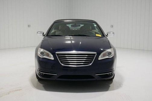 2014 Chrysler 200 Limited