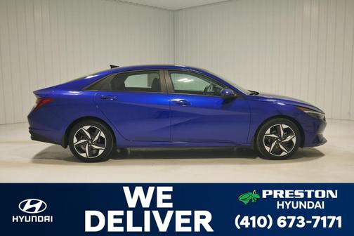 2023 Hyundai ELANTRA SEL