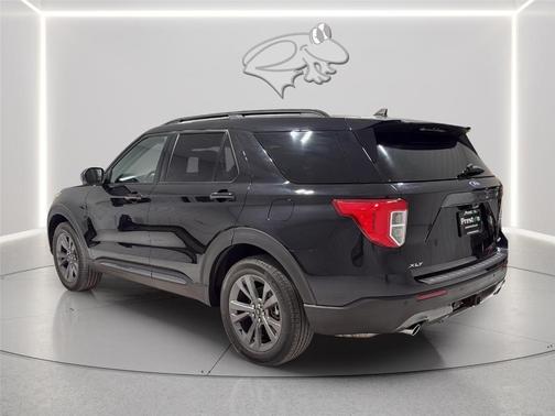 Agate Black 2023 Ford Explorer XLT