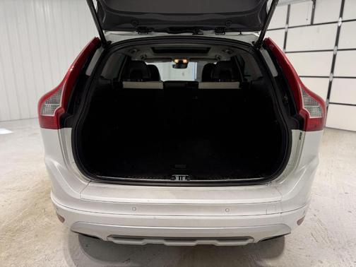 2017 Volvo XC60 T6 Dynamic