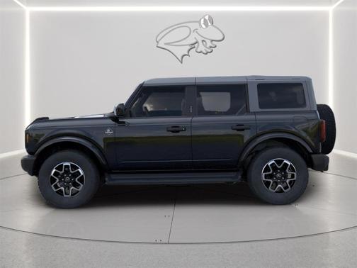 Shadow Black 2026 Ford Bronco Outer Banks