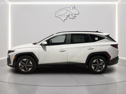 Serenity White Pearl 2026 Hyundai TUCSON SEL