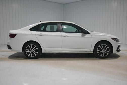 2025 Volkswagen Jetta 1.5T Sport