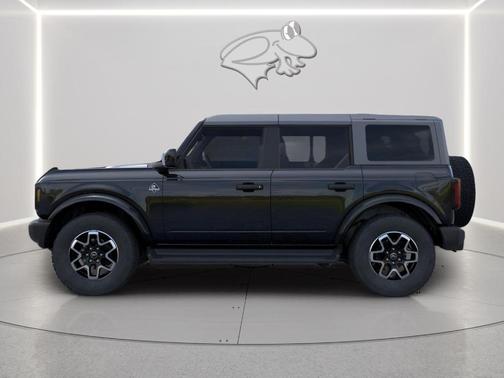 Shadow Black 2026 Ford Bronco Outer Banks
