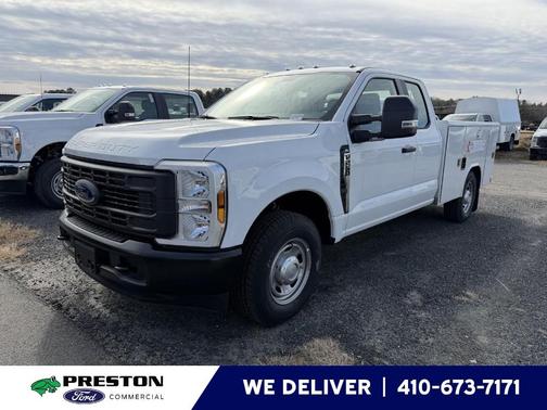 Oxford White 2026 Ford F-250 Super Duty