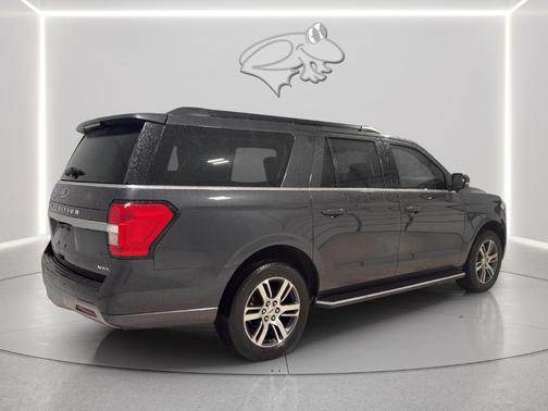 2022 Ford Expedition Max XLT