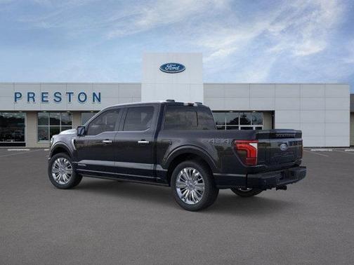 2025 Ford F-150 Platinum