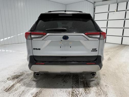 2022 Toyota RAV4 Hybrid XSE