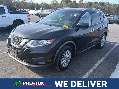 Magnetic Black 2018 Nissan Rogue SV