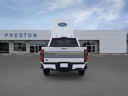 2025 Ford F-350 Platinum