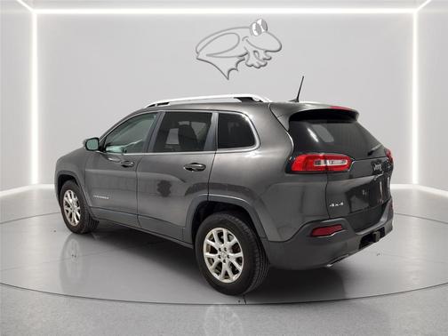 Granite Crystal Clearcoat Metallic 2018 Jeep Cherokee Latitude Plus