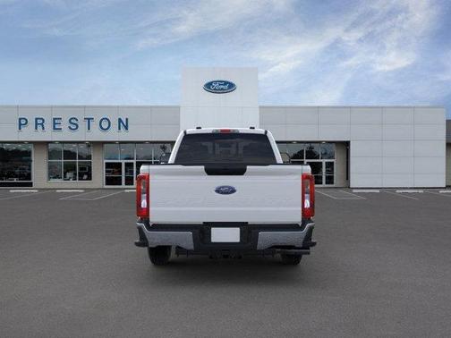 2025 Ford F-250 XL