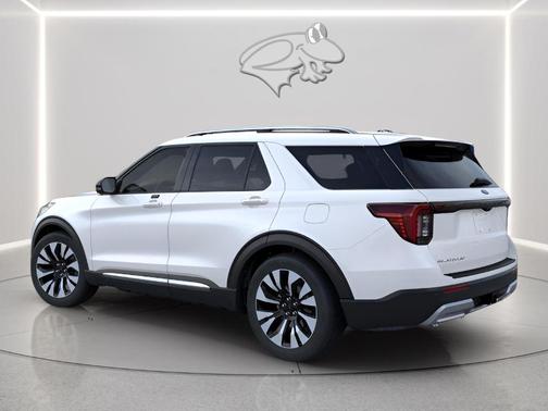 Star White 2026 Ford Explorer Platinum