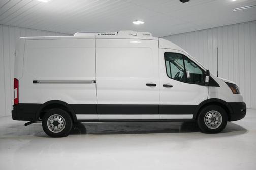 2025 Ford Transit-250 148 WB Medium Roof Cargo