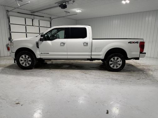 2022 Ford F-250 Platinum